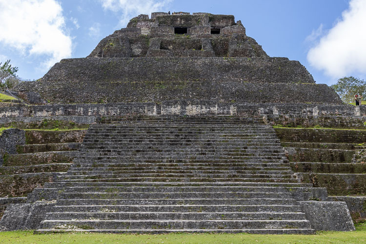 El Castillo Xunantunich