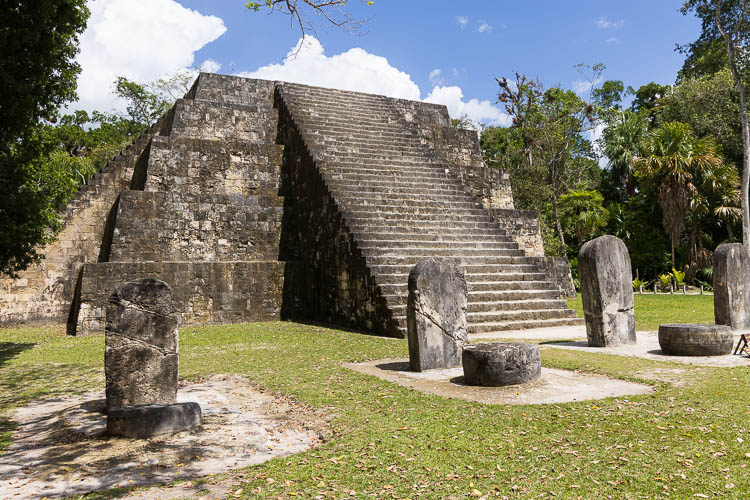 Group Q Temple Tikal