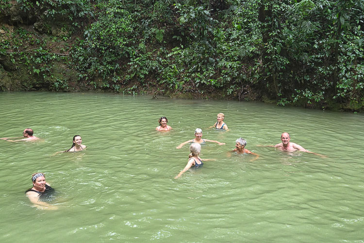St Hermans Blue Hole Belize