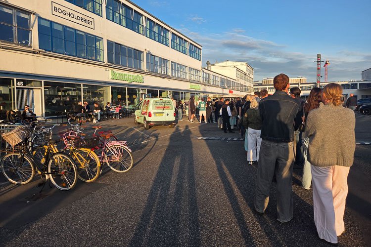 Ismageriet Ice Cream Queue Copenhagen